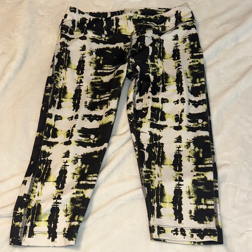 Velocity Women’s Capris in Black, White & Yellow-Green Abstract Print